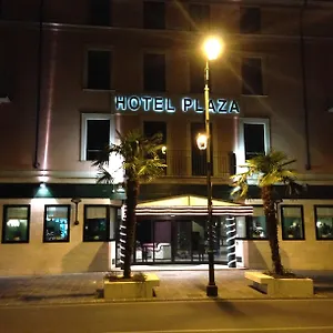 Plaza 3* Desenzano del Garda